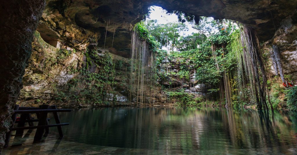 cenote Ik Kil en Riviera Maya