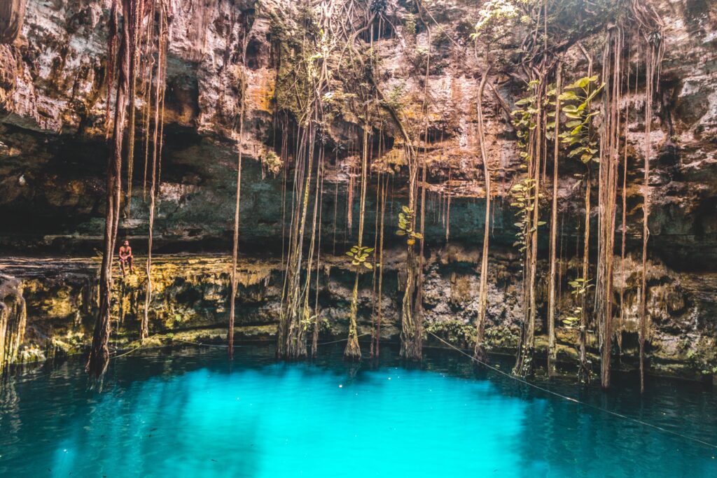 Cenote Riviera Maya